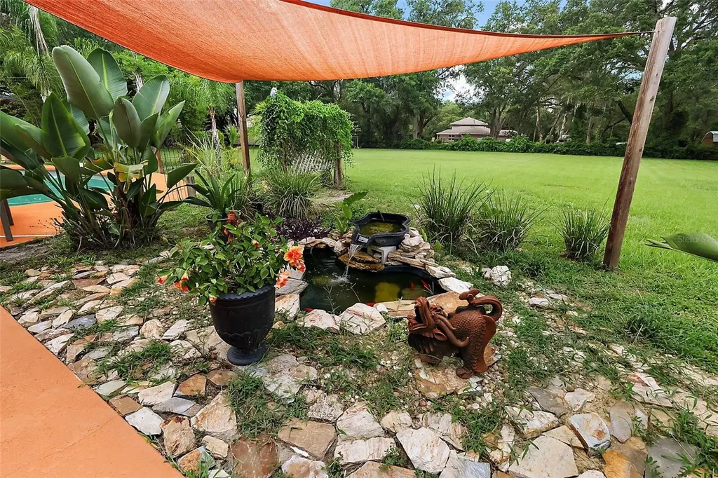 672 E Belt Avenue Bushnell FL 33513