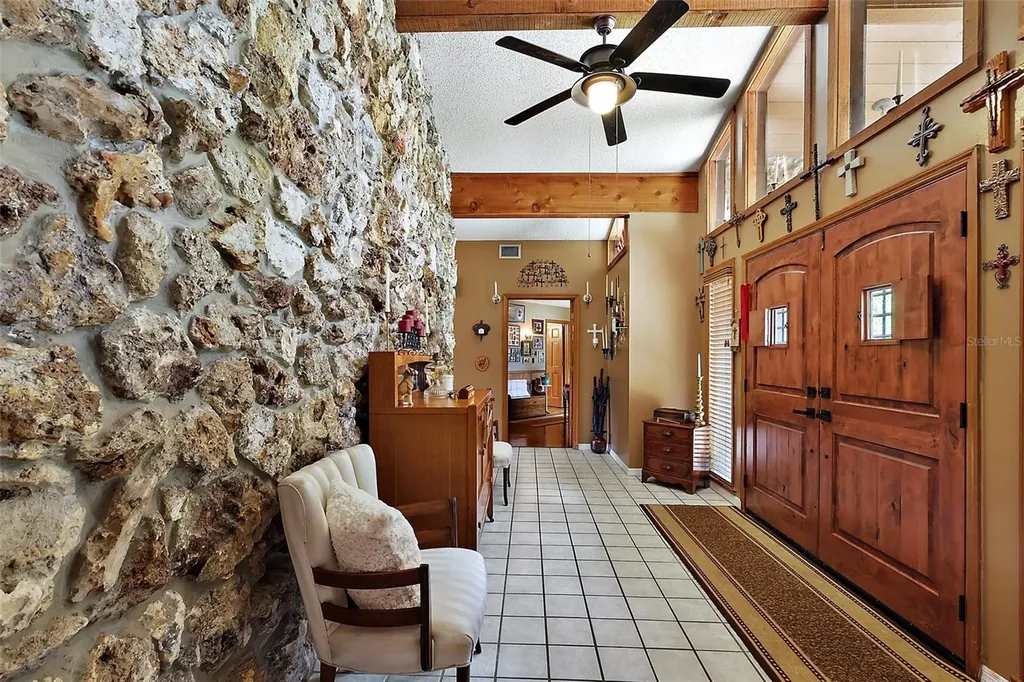 672 E Belt Avenue Bushnell FL 33513