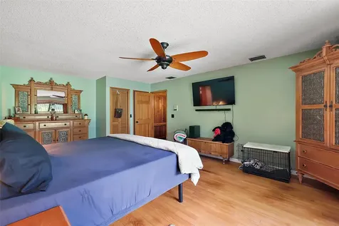 672 E Belt Avenue Bushnell FL 33513