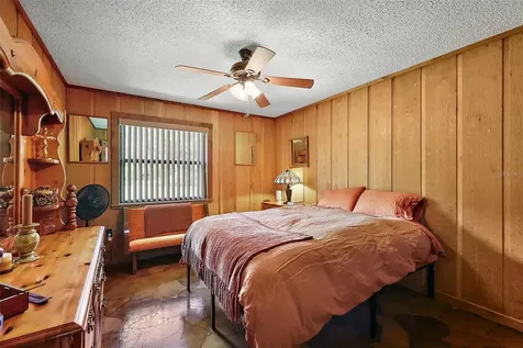 672 E Belt Avenue Bushnell FL 33513