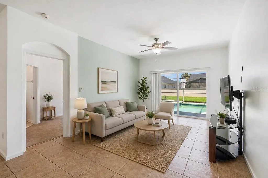 8152 Fan Palm Way Kissimmee FL 34747