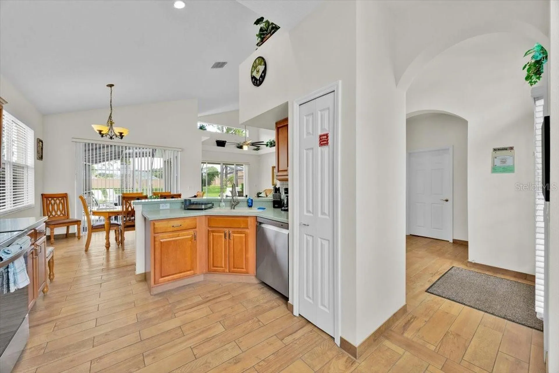 160 Calabay Parc Boulevard Davenport FL 33897