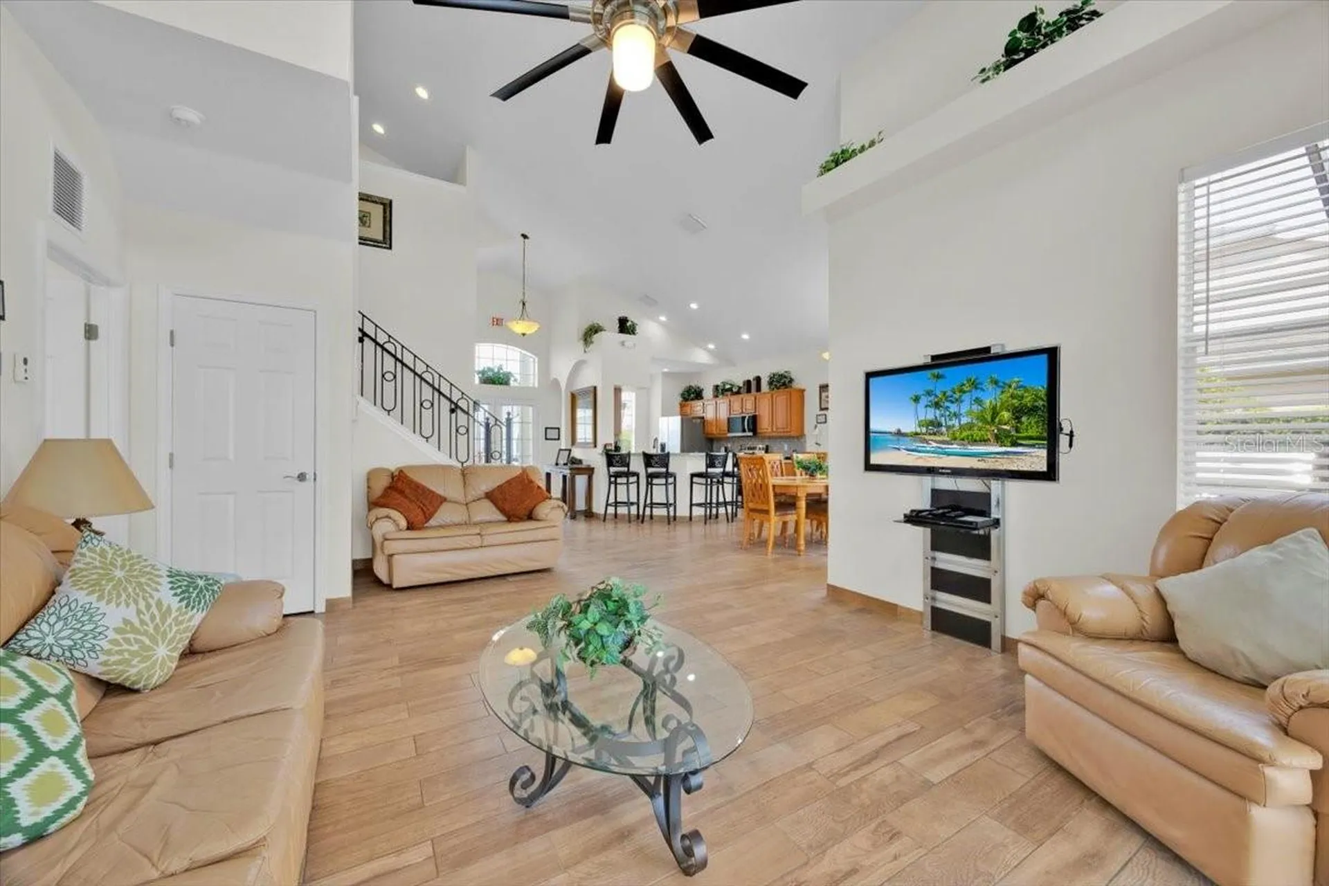 160 Calabay Parc Boulevard Davenport FL 33897