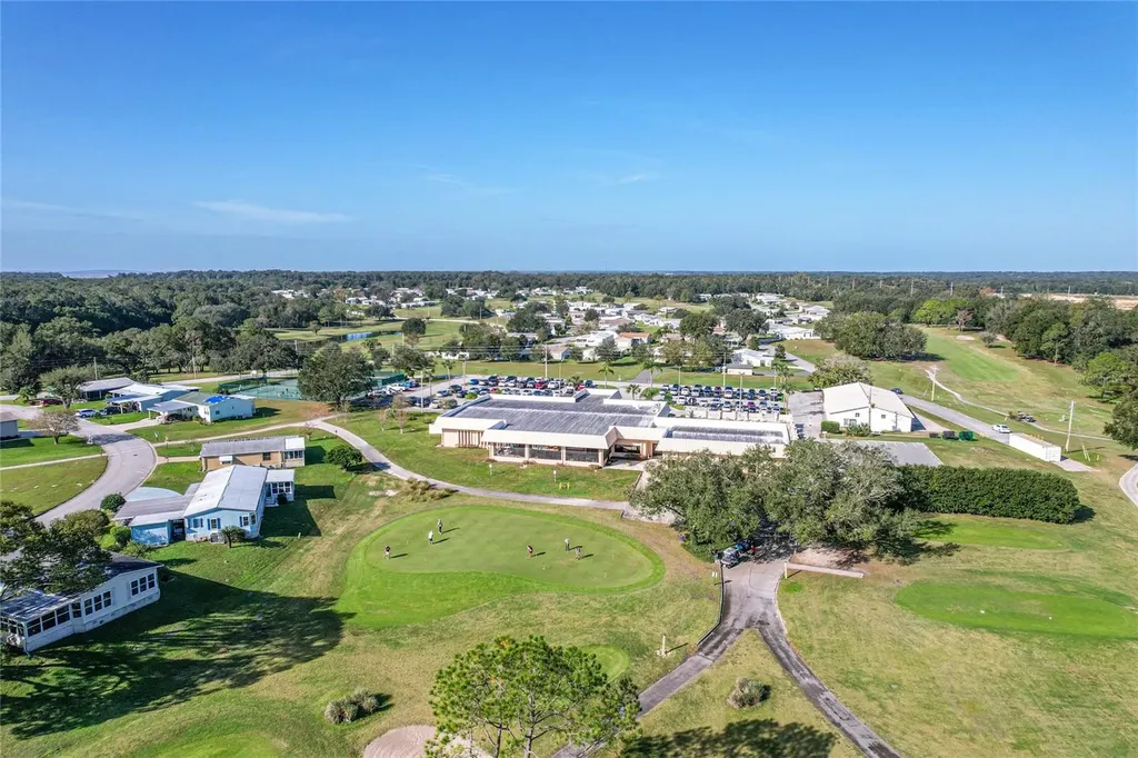 2002 S Citrus Circle Zellwood FL 32798