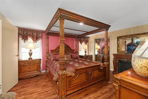 2002 S Citrus Circle Zellwood FL 32798