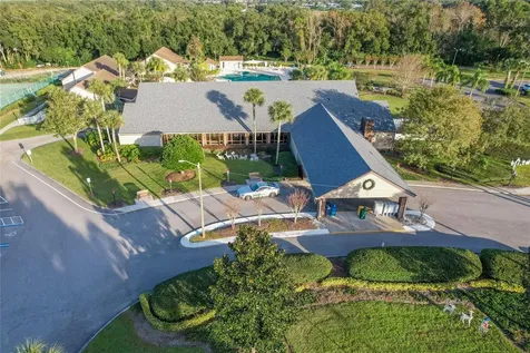 2002 S Citrus Circle Zellwood FL 32798