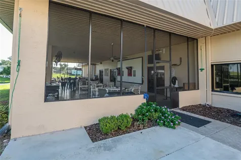2002 S Citrus Circle Zellwood FL 32798