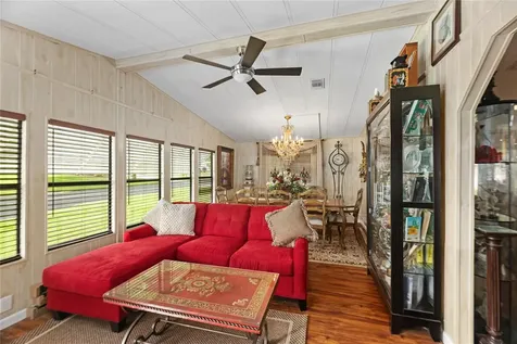 2002 S Citrus Circle Zellwood FL 32798