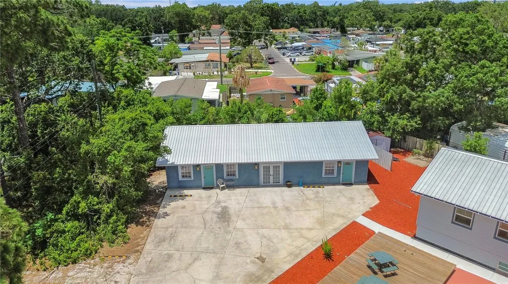 6517 Dimarco Road Tampa FL 33634