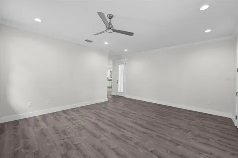 5707 N 20th Street Tampa FL 33610