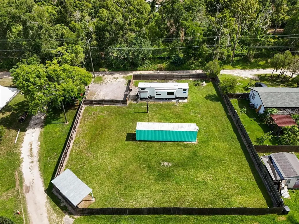 322 Canning Plant Road Seffner FL 33584