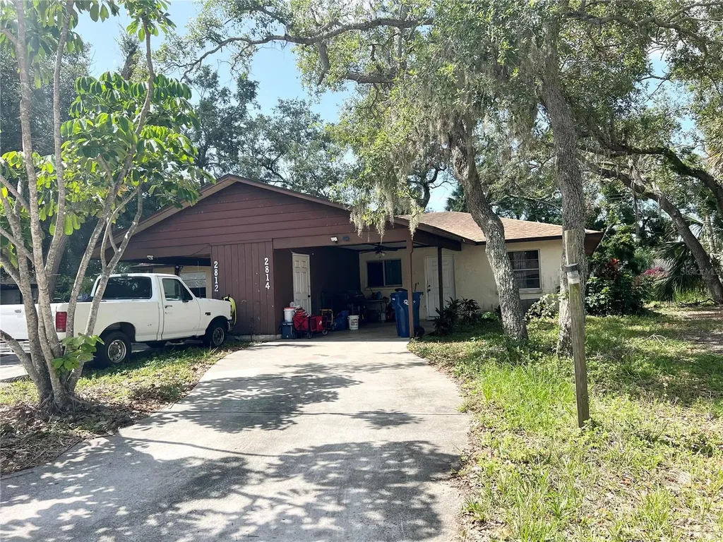 2812 51st Avenue Terrace W Bradenton FL 34207