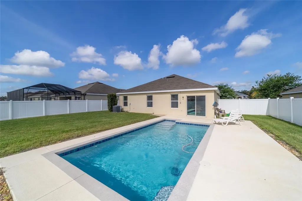 9785 Pepper Tree Trail Wildwood FL 34785