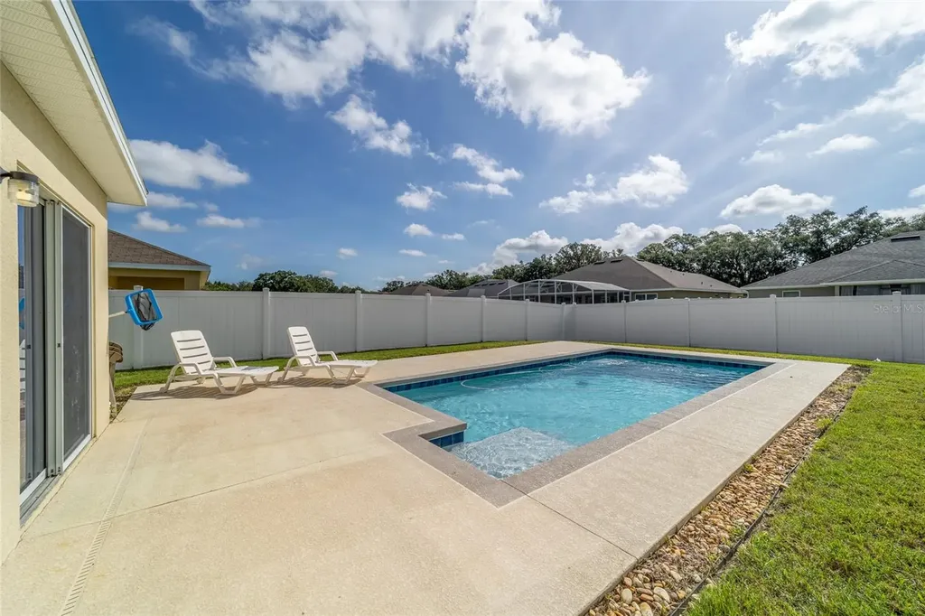 9785 Pepper Tree Trail Wildwood FL 34785
