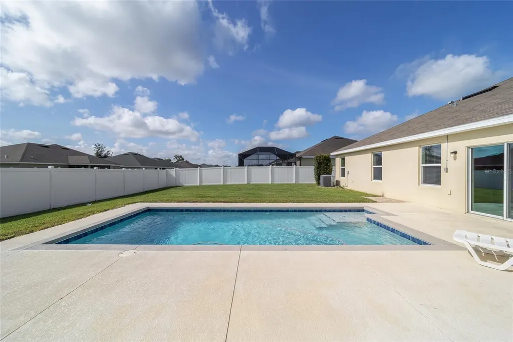 9785 Pepper Tree Trail Wildwood FL 34785