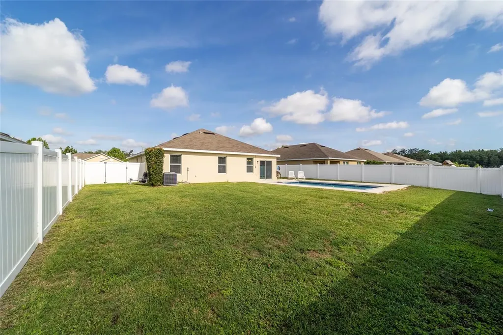 9785 Pepper Tree Trail Wildwood FL 34785