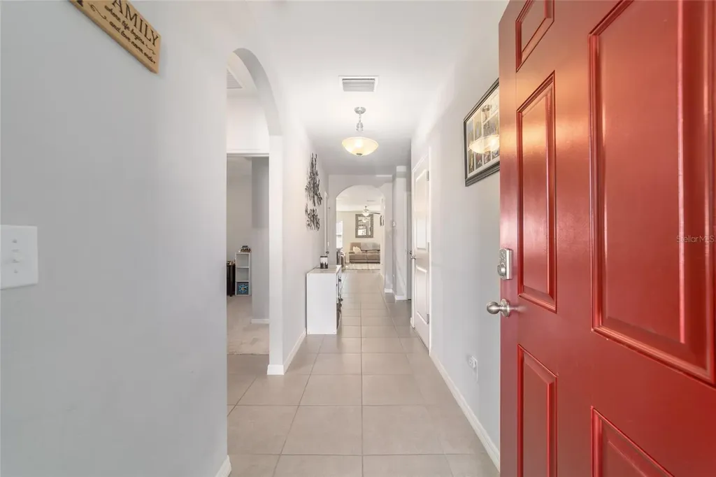 9785 Pepper Tree Trail Wildwood FL 34785