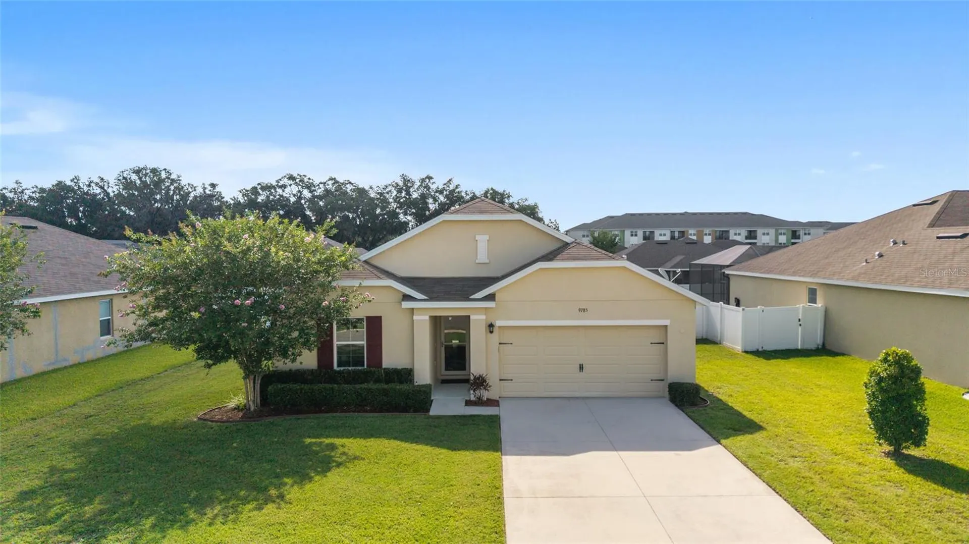 9785 Pepper Tree Trail Wildwood FL 34785