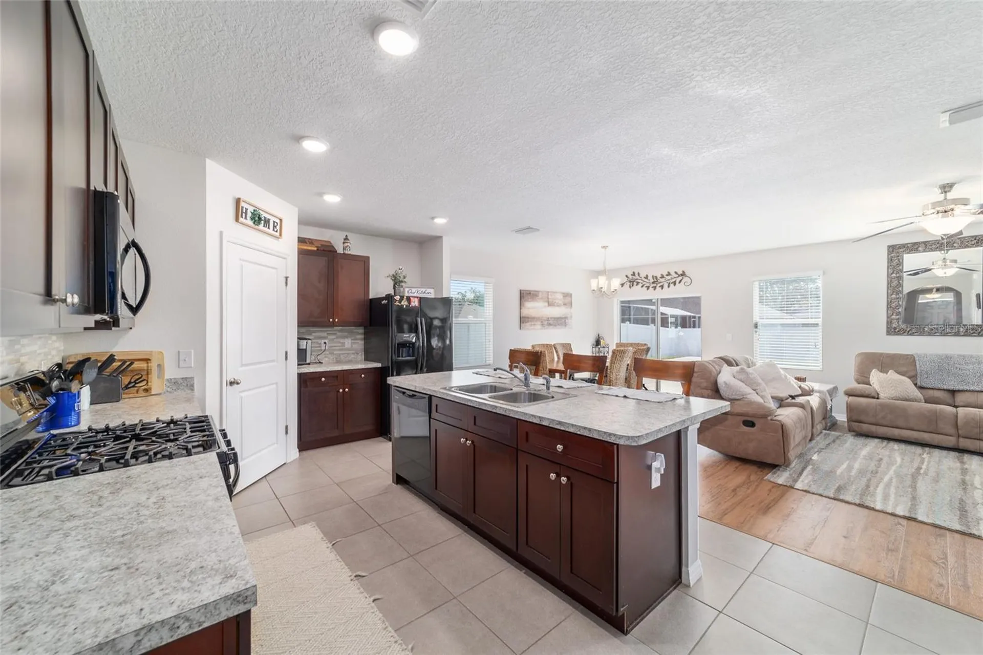 9785 Pepper Tree Trail Wildwood FL 34785