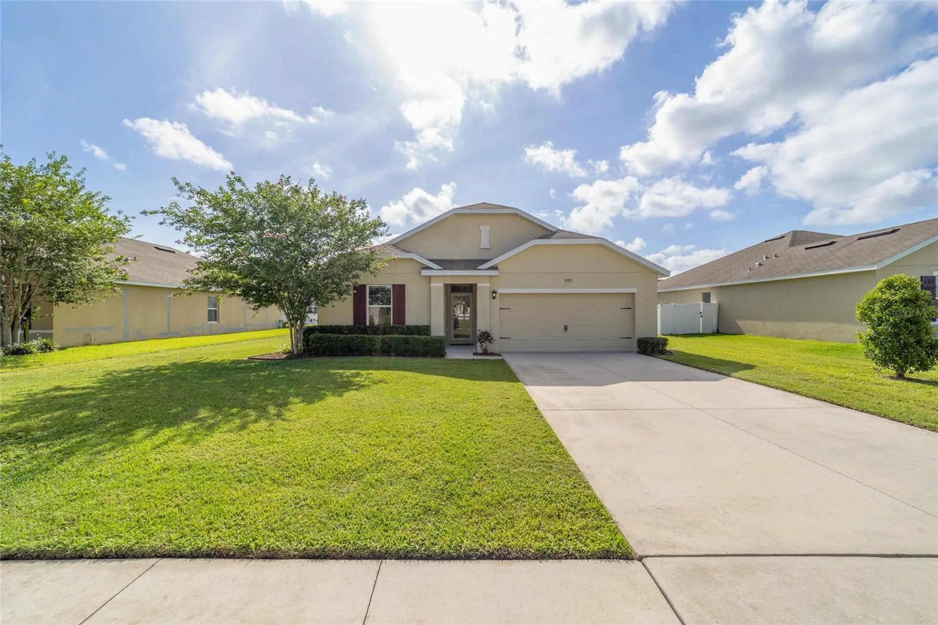 9785 Pepper Tree Trail Wildwood FL 34785