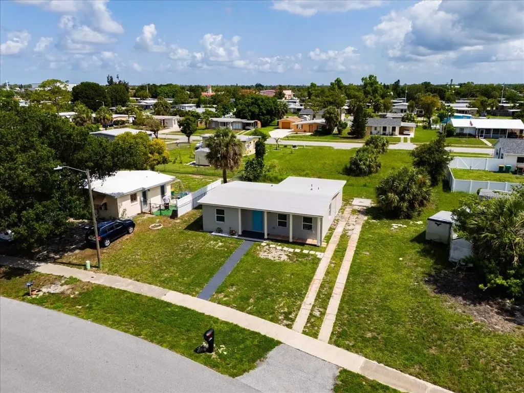 21536 Holdern Avenue Port Charlotte FL 33952