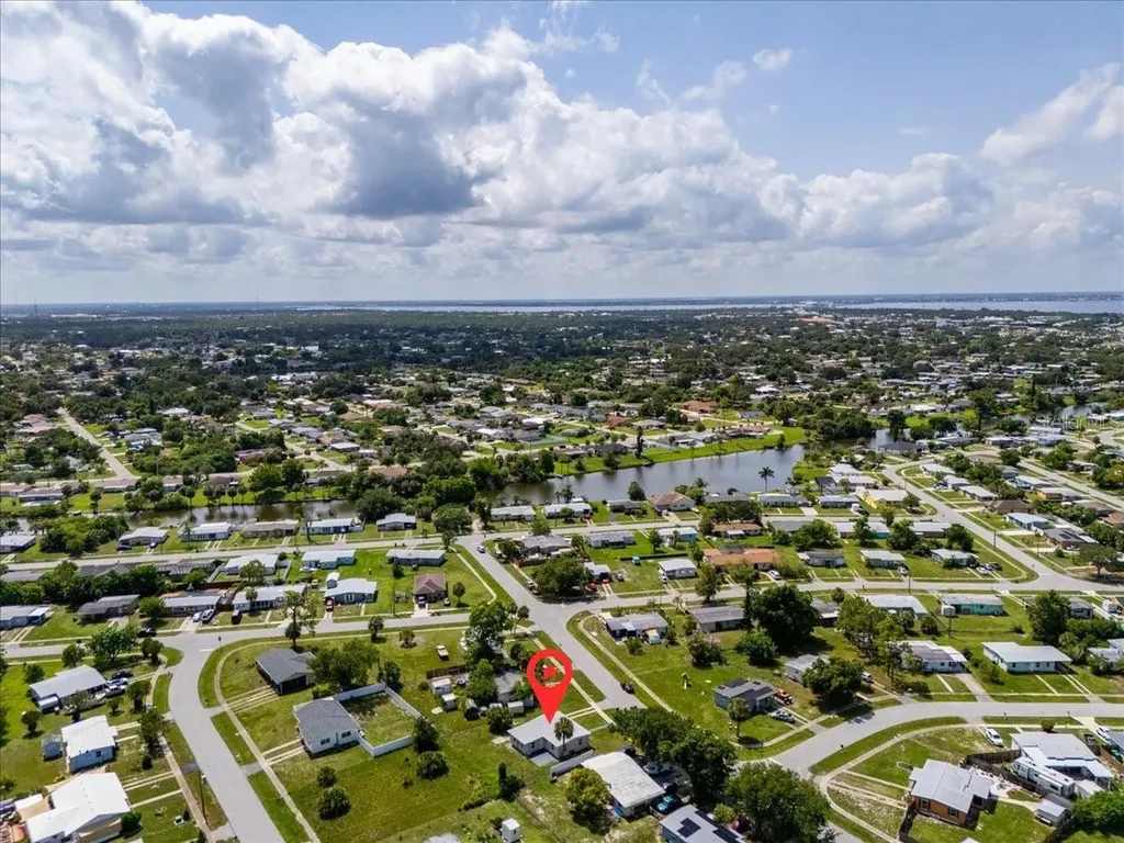 21536 Holdern Avenue Port Charlotte FL 33952