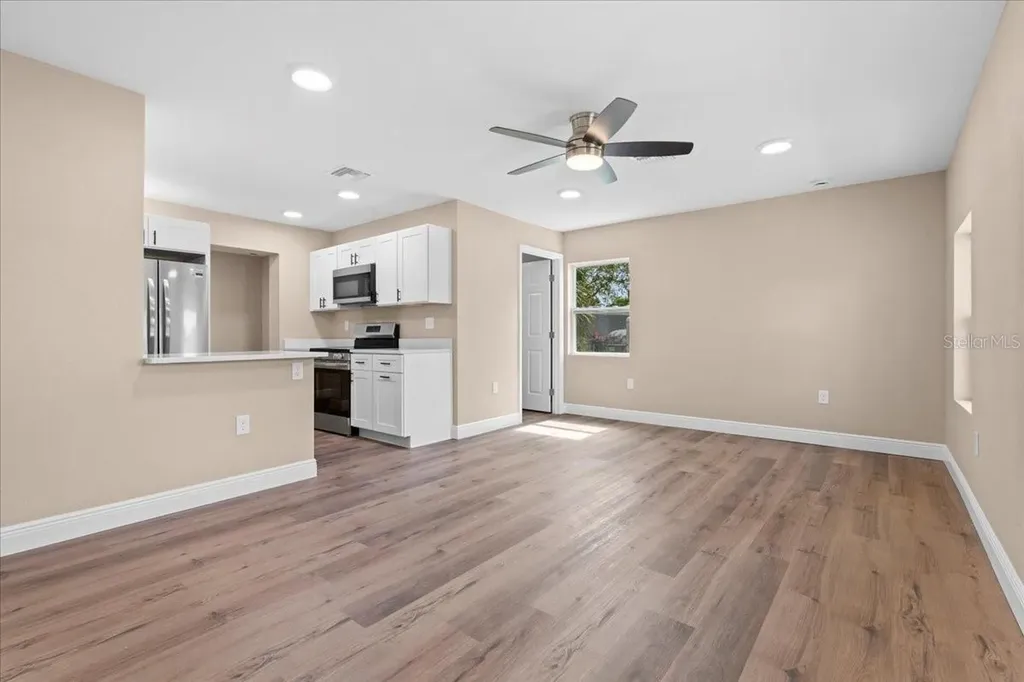 21536 Holdern Avenue Port Charlotte FL 33952