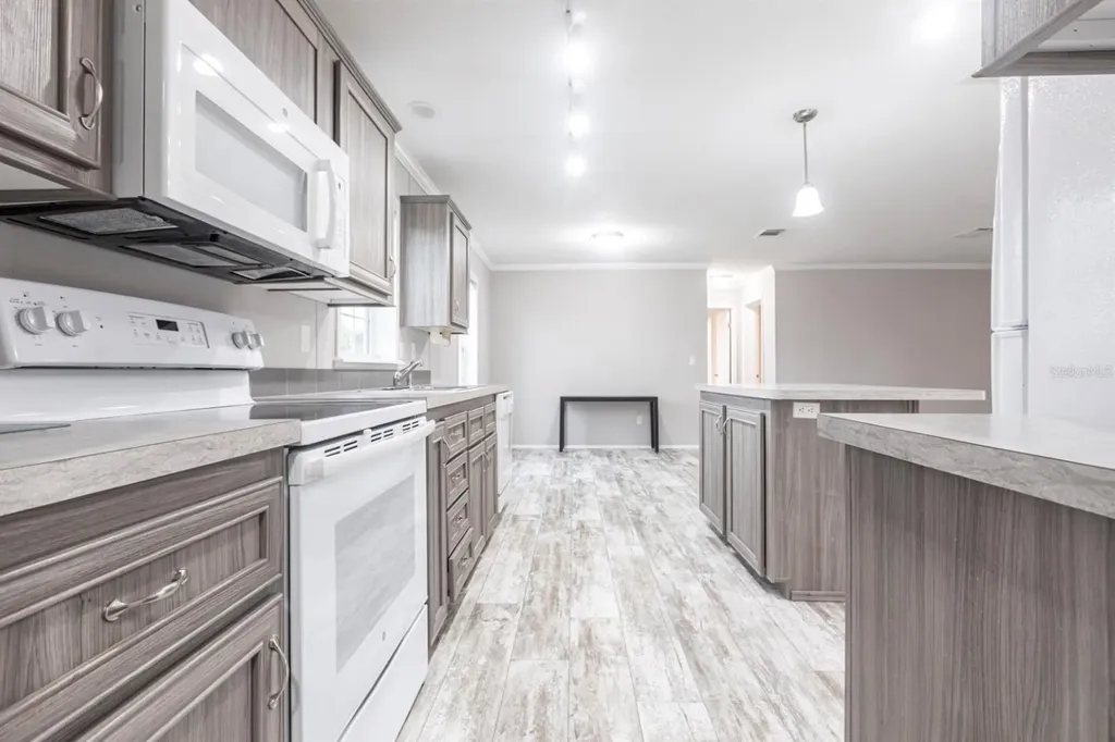 4350 Deltona Drive Punta Gorda FL 33950