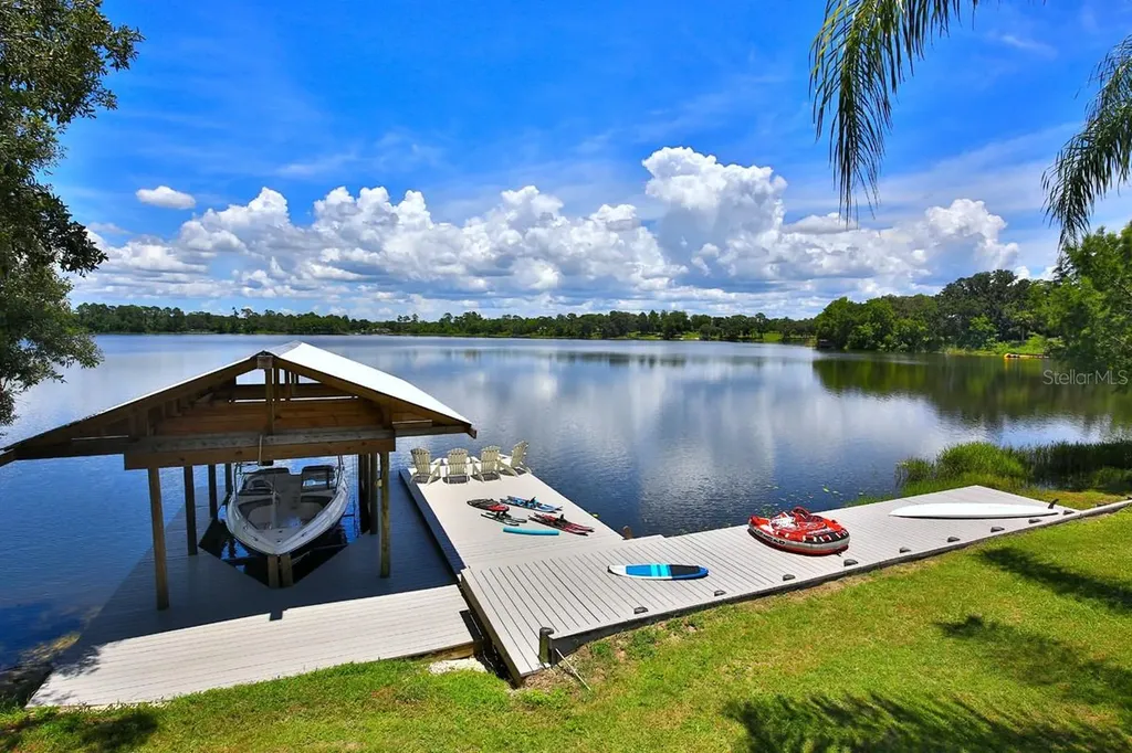 10893 SE 141 Avenue Road Ocklawaha FL 32179