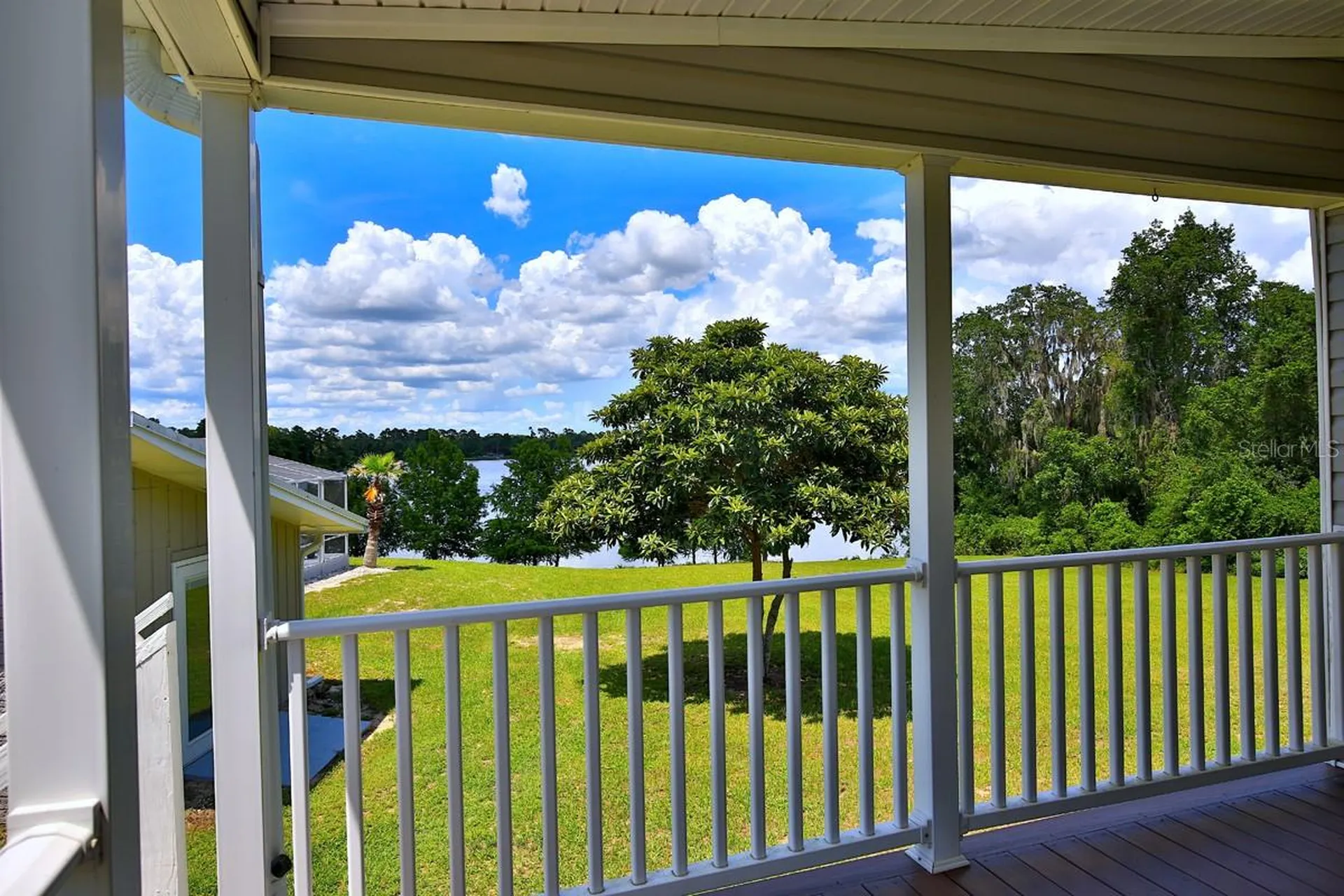10893 SE 141 Avenue Road Ocklawaha FL 32179