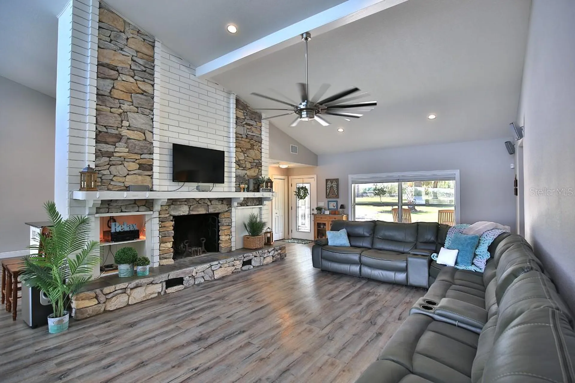 10893 SE 141 Avenue Road Ocklawaha FL 32179