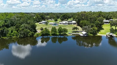 10893 SE 141 Avenue Road Ocklawaha FL 32179
