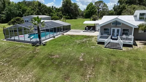 10893 SE 141 Avenue Road Ocklawaha FL 32179