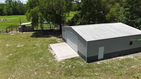 10893 SE 141 Avenue Road Ocklawaha FL 32179