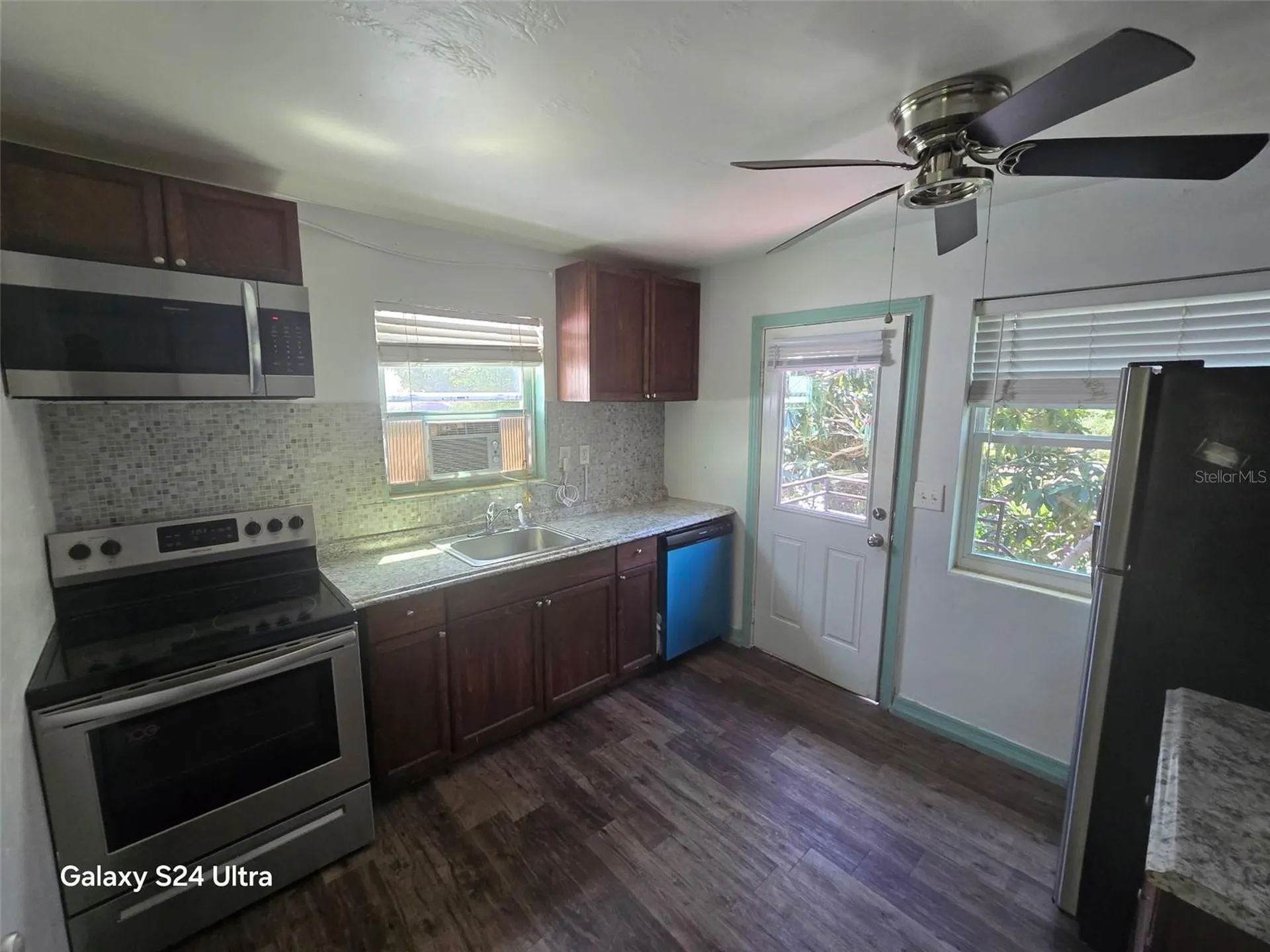 7306 Earlwood Avenue Mount Dora FL 32757