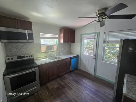 7306 Earlwood Avenue Mount Dora FL 32757