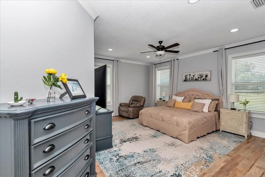 300 SE Highway 42 Summerfield FL 34491