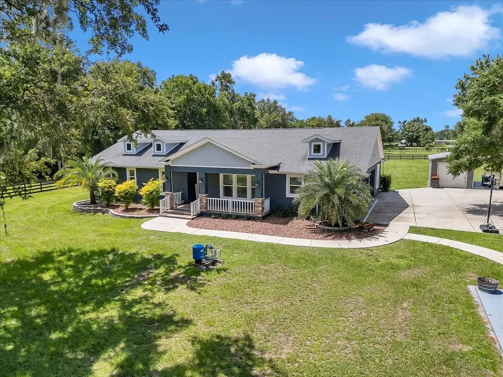 300 SE Highway 42 Summerfield FL 34491
