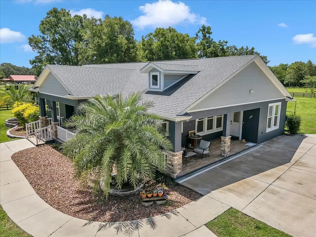 300 SE Highway 42 Summerfield FL 34491