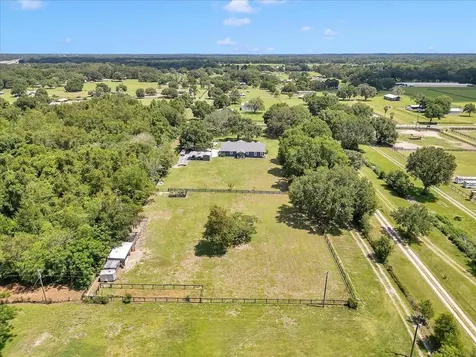 300 SE Highway 42 Summerfield FL 34491
