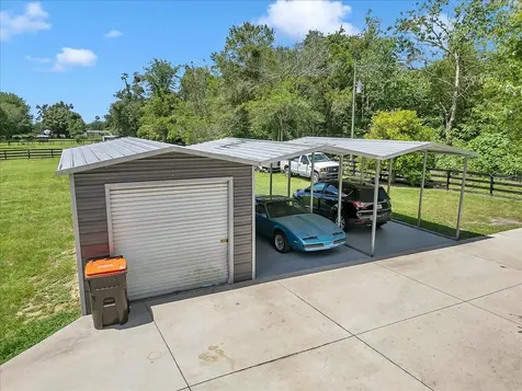 300 SE Highway 42 Summerfield FL 34491