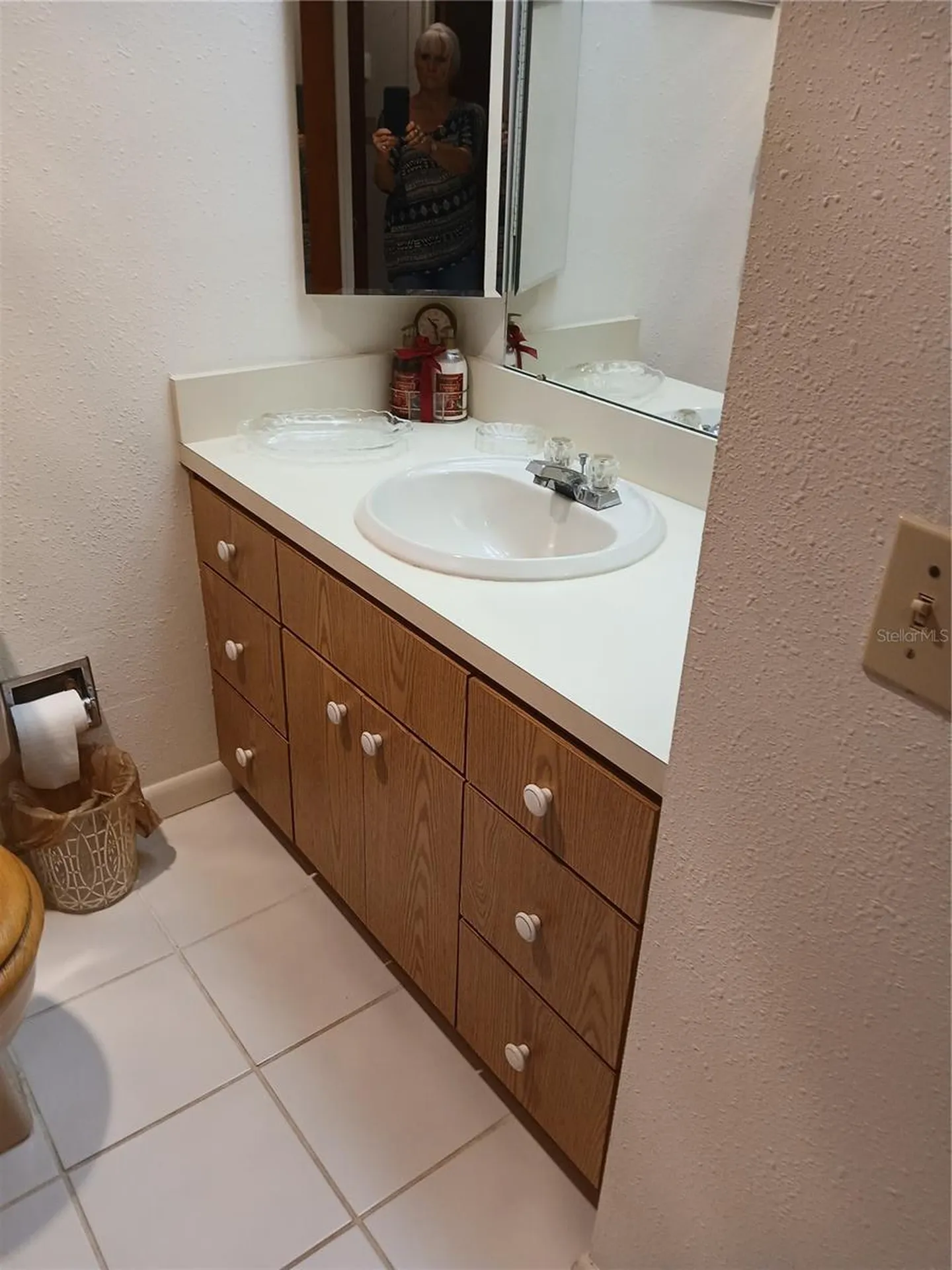6050 Chesham Drive New Port Richey FL 34653