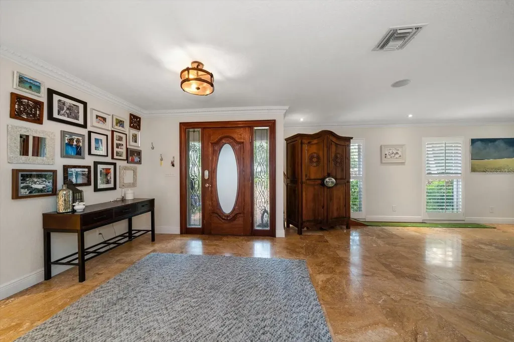 7 Rosery Lane Belleair FL 33756