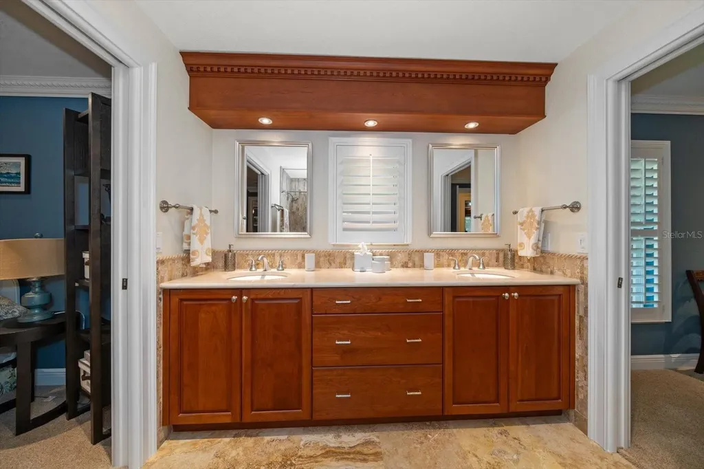 7 Rosery Lane Belleair FL 33756