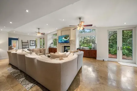 7 Rosery Lane Belleair FL 33756