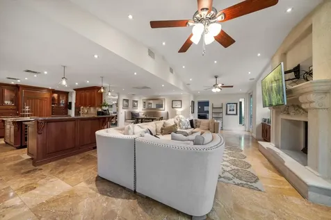 7 Rosery Lane Belleair FL 33756
