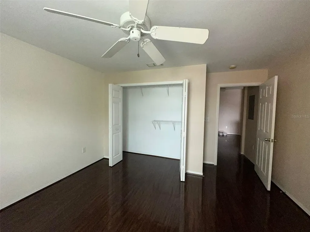 5459 Vineland Road Orlando FL 32811