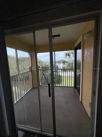 5459 Vineland Road Orlando FL 32811