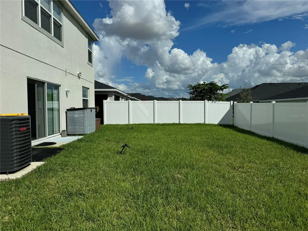 1016 Cascade Drive Davenport FL 33837