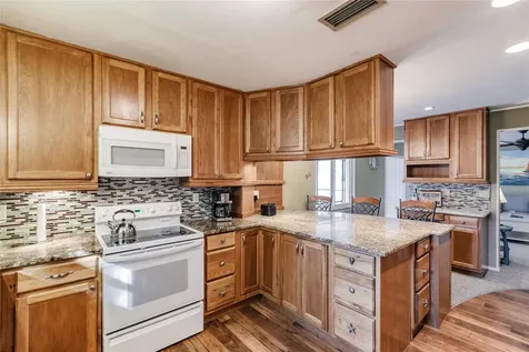 912 72nd Street NW Bradenton FL 34209